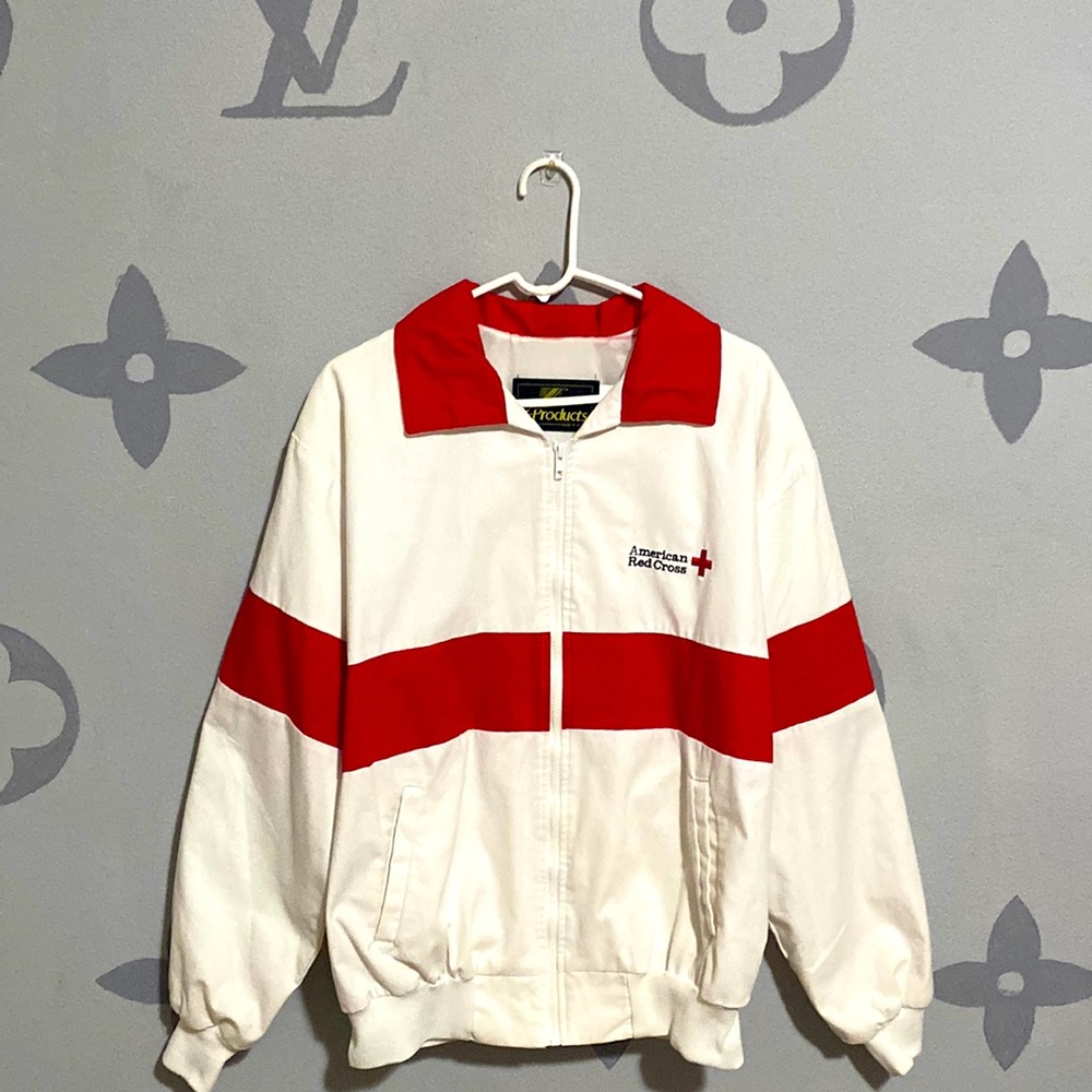 American Red Cross collar pop vintage